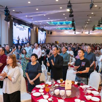 The Hiding Place 52nd 090